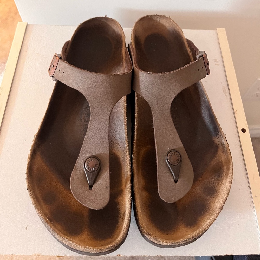 Birkenstock Gizeh size 40